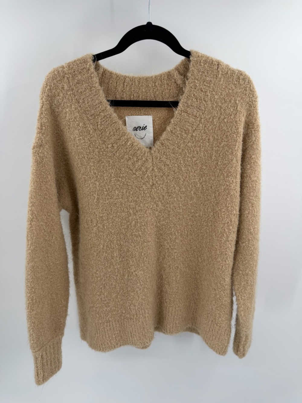 Aerie Tan Chunky‎ V Neck Fuzzy Sweatshirt Size XS Oversized